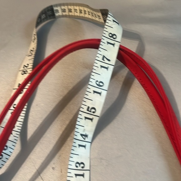 Sandol living fashion Red purse "Red Hat Ladies" Shoulder Bag - Picture 3 of 7